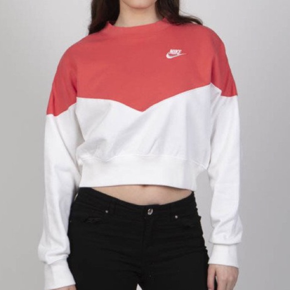Nike Heritage Colour Block Cropped Sweater